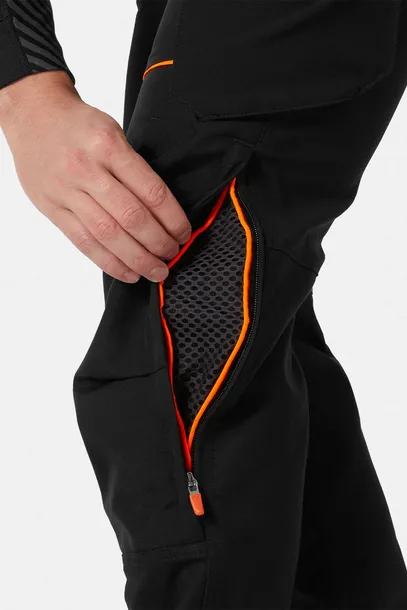 spodnie-helly-hansen-chelsea-evo-connect-black-kod-producenta-77556-990-c50