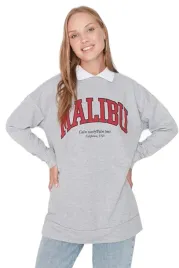 trendyol-szara-bluza-damska-z-kolnierzykiem-i-nadrukiem-malibu-m-5ea