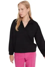 trendyol-czarna-bluza-damska-z-kolnierzykiem-i-dlugim-rekawem-s-5ea