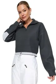 trendyol-krotka-bluza-damska-z-zamkiem-i-kontrastowymi-wstawkami-m-5ea
