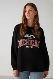 czarna-bluza-damska-z-nadrukiem-athletic-club-michigan-m-5ga