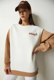 bluza-damska-z-nadrukiem-i-kontrastowymi-rekawami-36-5ga