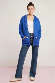 bluza-damska-niebieska-z-kapturem-i-zamkiem-bawelna-poliester-s-5ga