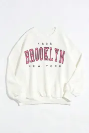biala-bluza-damska-z-nadrukiem-brooklyn-bawelna-s-5ga