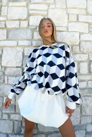 damska-bluza-oversize-z-geometrycznym-wzorem-70-bawelna-30-poliester-l-5ga