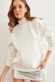 damska-bluza-z-dlugim-rekawem-z-golfem-w-kolorze-bialym-xl-5ga