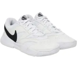 nike-sportowe-biale-buty-z-czarnym-logo-i-siateczka-375-t7b