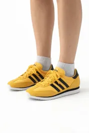 adidas-sportowe-buty-sl-72-zolte-z-czarnymi-paskami-zamszowe-40-2-3-i2c