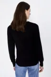 warehouse-sweter-damski-czarny-kolnierzyk-s-nma-linia-regular