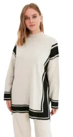 trendyol-sweter-z-dlugim-rekawem-bezowy-z-czarnymi-paskami-42-5aa