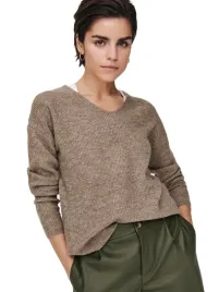 only-camilla-sweter-brazowy-damski-wkladany-przez-glowe-m-6ba