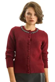 bisou-sweter-bordowy-z-kokarda-przy-dekolcie-dlugi-rekaw-s-opa