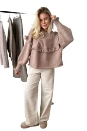pieces-bezowy-sweter-z-falbana-i-rekawem-balonowym-l-6fa