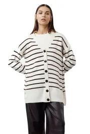 trendyol-sweter-damski-w-paski-rozpinany-z-guzikami-oversize-s-5ea