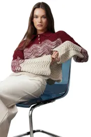 trendyol-sweter-damski-z-falbana-i-kolnierzykiem-w-paski-s-5ea