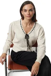 trendyol-sweter-damski-bezowy-z-wiazaniem-i-guzikami-s-5ea