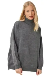 trendyol-sweter-damski-golf-luzny-szary-bez-dodatkow-l-5ea