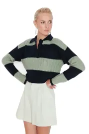 trendyol-sweter-damski-w-paski-z-kolnierzykiem-i-guzikami-m-5ea