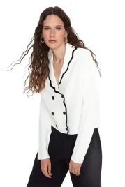 trendyol-bialy-krotki-sweter-z-falbana-i-guzikami-m-5ea