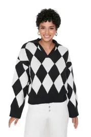 trendyol-sweter-damski-czarno-bialy-w-romby-z-kolnierzykiem-m-5ea