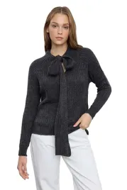 trendyol-sweter-damski-z-wiazaniem-przy-dekolcie-dlugi-rekaw-m-5ea