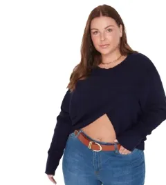 trendyol-granatowy-sweter-plus-size-z-nieregularnym-dolem-44-6fa