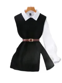 czarny-sweter-z-bialym-kolnierzykiem-i-falbana-na-rekawach-xl-1la