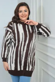 sweter-damski-brazowo-bialy-w-paski-z-guzikami-dlugi-3xl-5ga