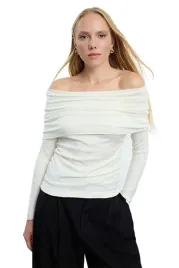 trendyol-sweter-damski-z-dlugim-rekawem-z-dekoltem-hiszpanka-bialy-m-5ea