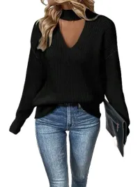 shein-czarny-sweter-z-dekoltem-serce-i-stojka-40-42-1la