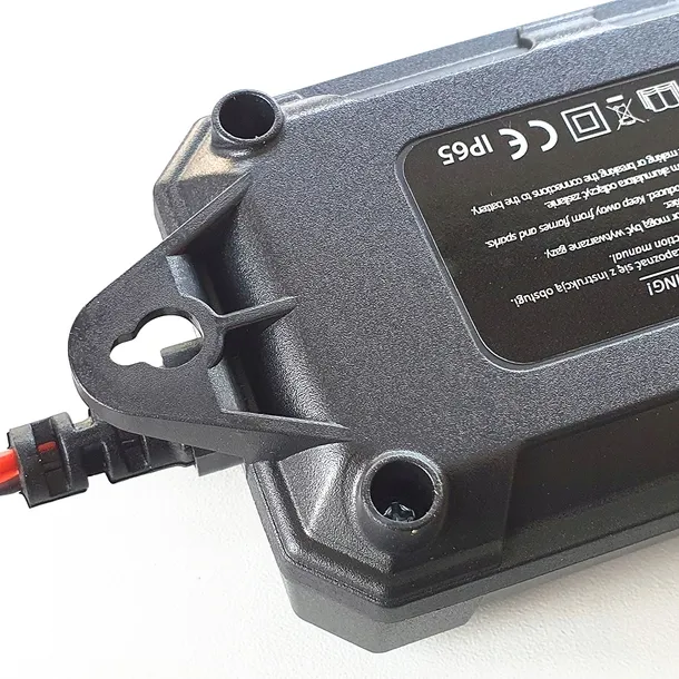 prostownik-ladowarka-do-akumulatorow-gel-agm-4a-1a-model-mw-sc4b