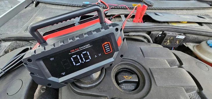 prostownik-ladowarka-do-akumulatora-12v-24v-20a-tryb-naprawy-agm-gel-litowe-numer-katalogowy-producenta-prostownik-12v-24v-20a-pro
