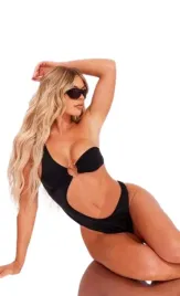 prettylittlething-stroj-jednoczesciowy-34-ekp