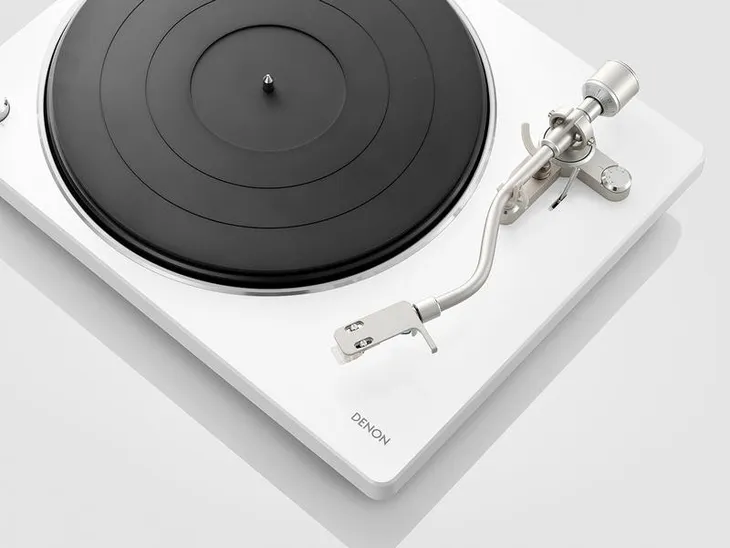 denon-dp-400-gramofon
