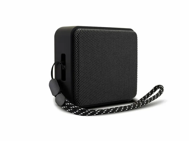 wilson-one-xd-glosnik-bluetooth