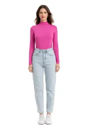 levis-rozowa-bluzka-z-dlugim-rekawem-i-golfem-gladka-xl-i4a