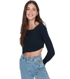 trendyol-dopasowana-bluzka-z-prazkowanego-materialu-36-6ba