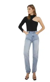 warehouse-bluzka-dopasowana-czarna-casual-l-oeo