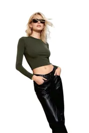 trendyol-dopasowana-koszulka-damska-z-dlugim-rekawem-khaki-l-5ea