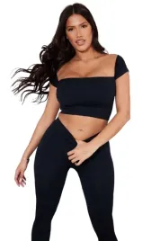 prettylittlething-top-dopasowany-czarna-xs-ekq