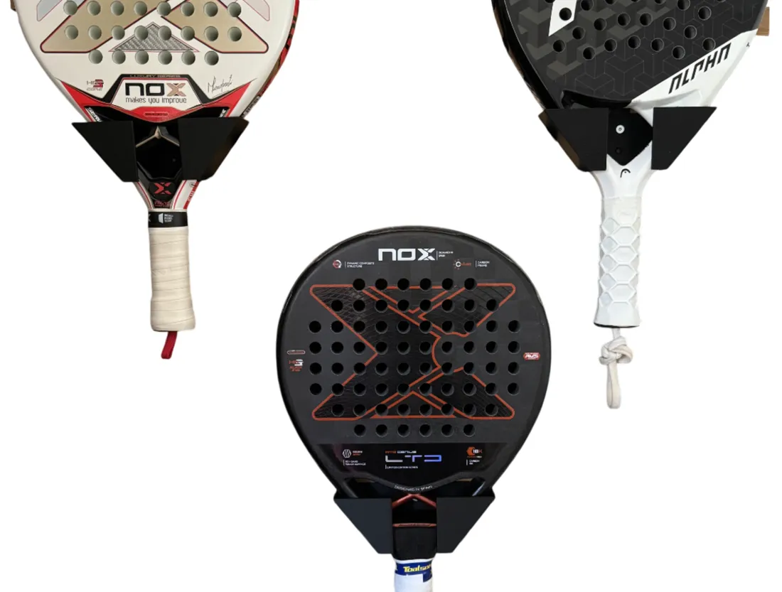 uchwyt-scienny-na-rakiete-padel-tenis-pla