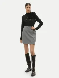 vero-moda-szara-mini-spodnica-z-kieszeniami-prosta-xs-6fa