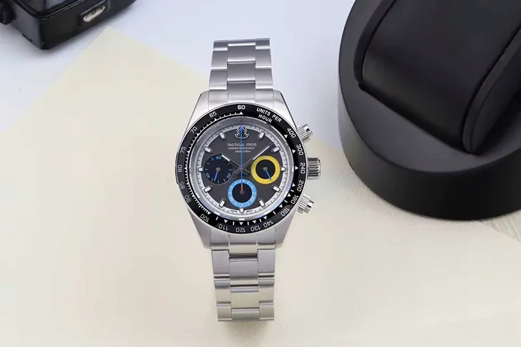zegarek-tactical-frog-vs75-solar-chronograph-szkielko-szafirowe