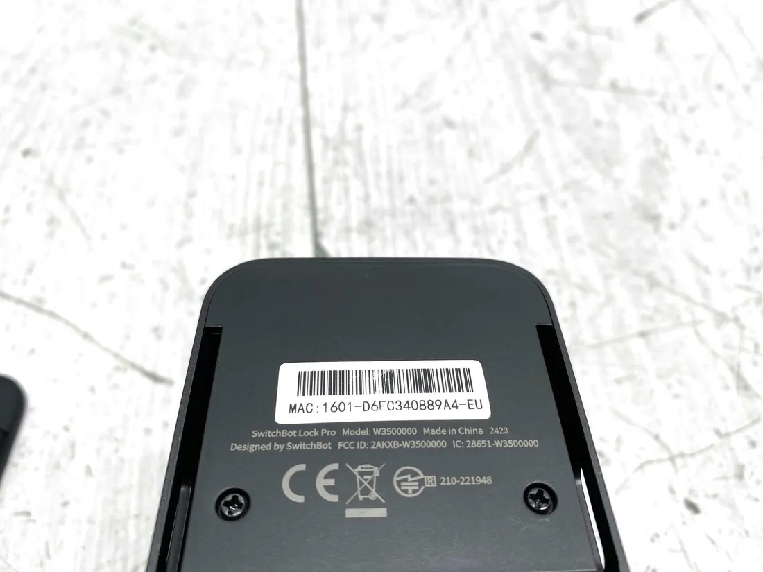 inteligentny-zamek-do-drzwi-switchbot-lock-pro-wifi