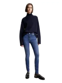 tommy-hilfiger-niebieskie-rurki-z-przetarciami-wysoki-stan-25-32-6ba