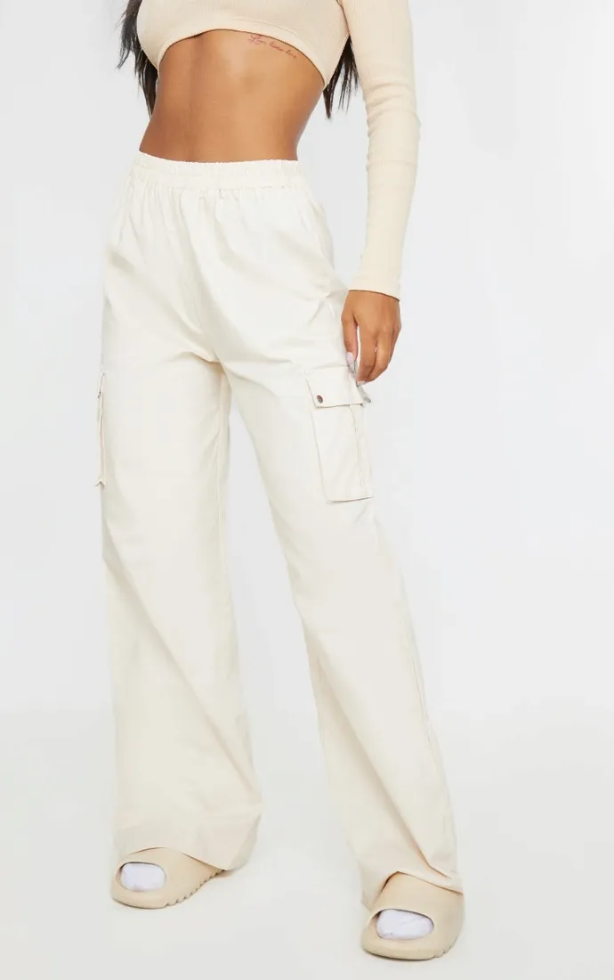 prettylittlething-spodnie-bezowe-proste-36-ejq