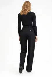 elisabetta-franchi-czarne-spodnie-w-kant-z-zlotymi-guzikami-38-i1e