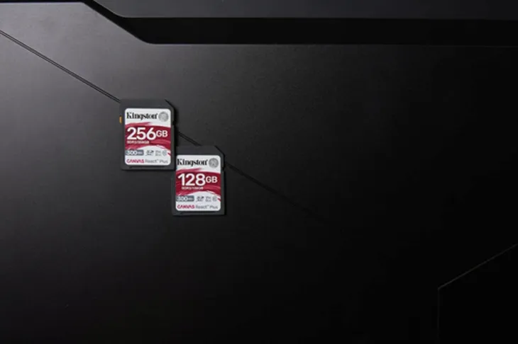 kingston-technology-canvas-react-plus-128-gb-sd-uhs-ii-klasa-10