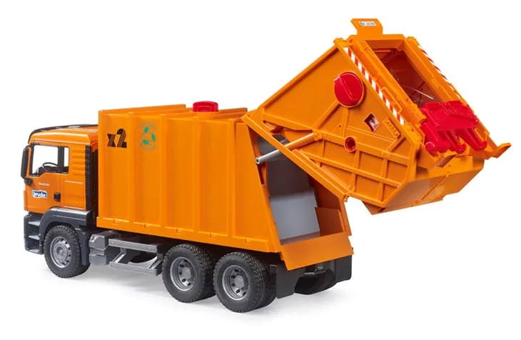 bruder-man-tgs-garbage-truck
