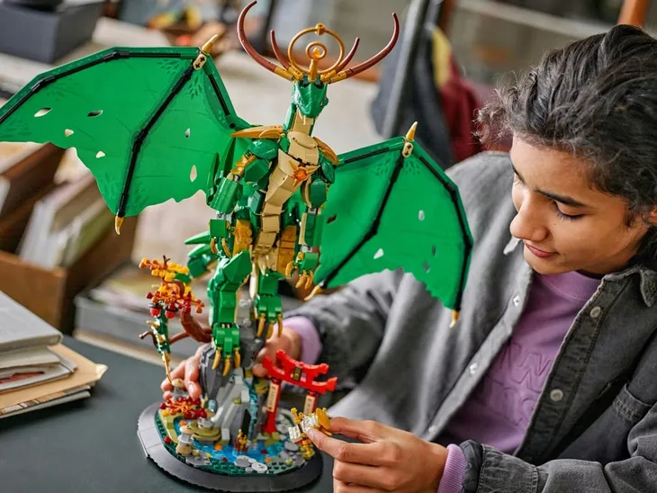 lego-ninjago-smok-straznik